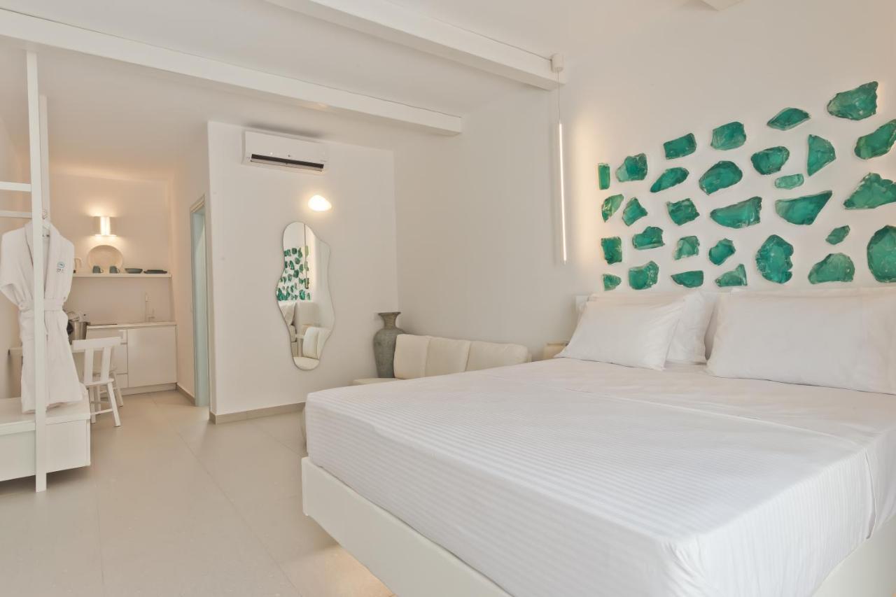 Enilion Luxury Suites Kyra Panagia Екстер'єр фото