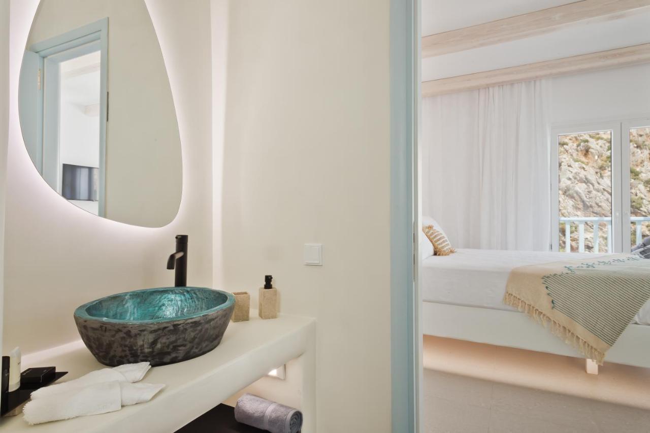 Enilion Luxury Suites Kyra Panagia Екстер'єр фото