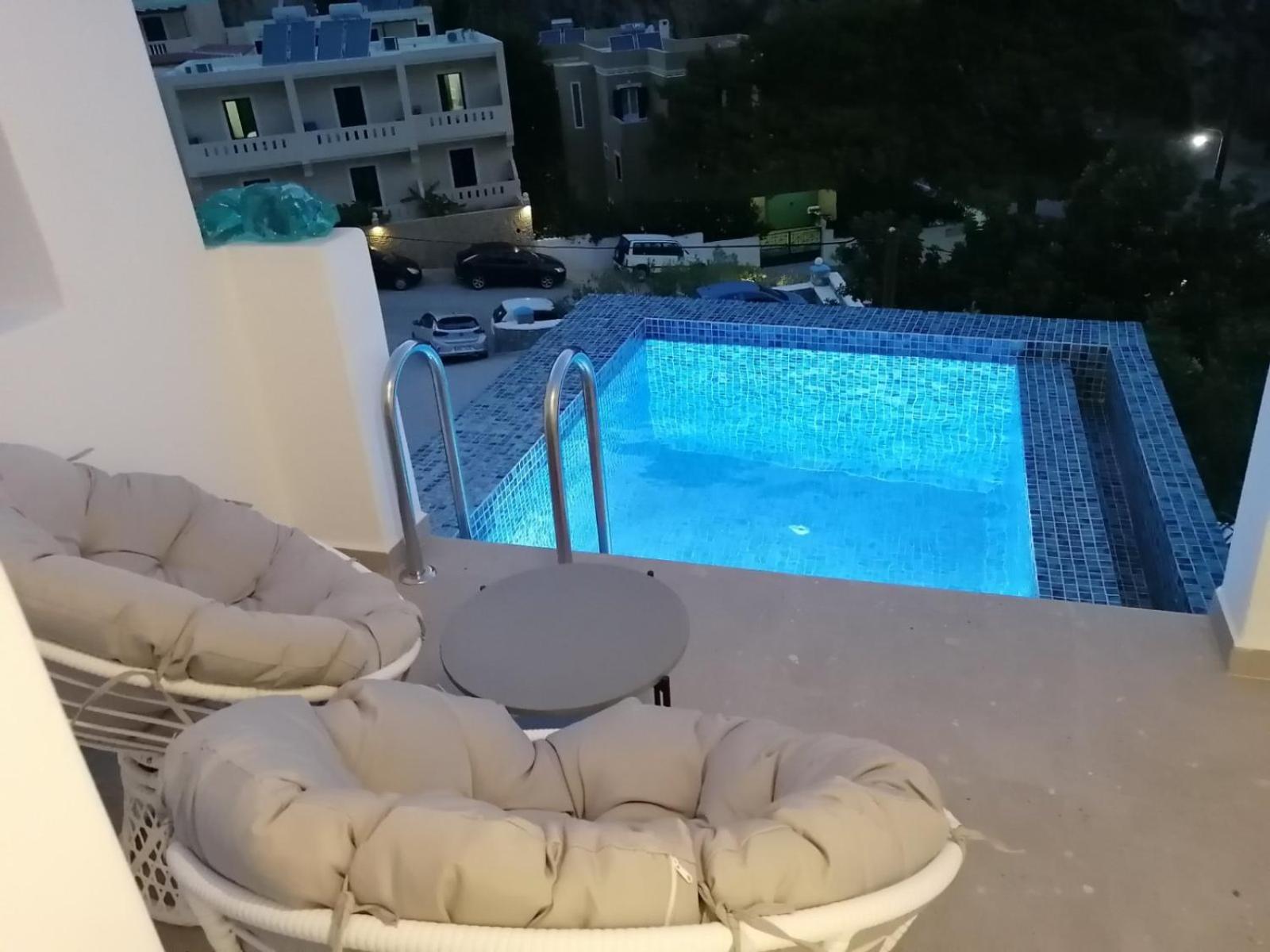Enilion Luxury Suites Kyra Panagia Екстер'єр фото