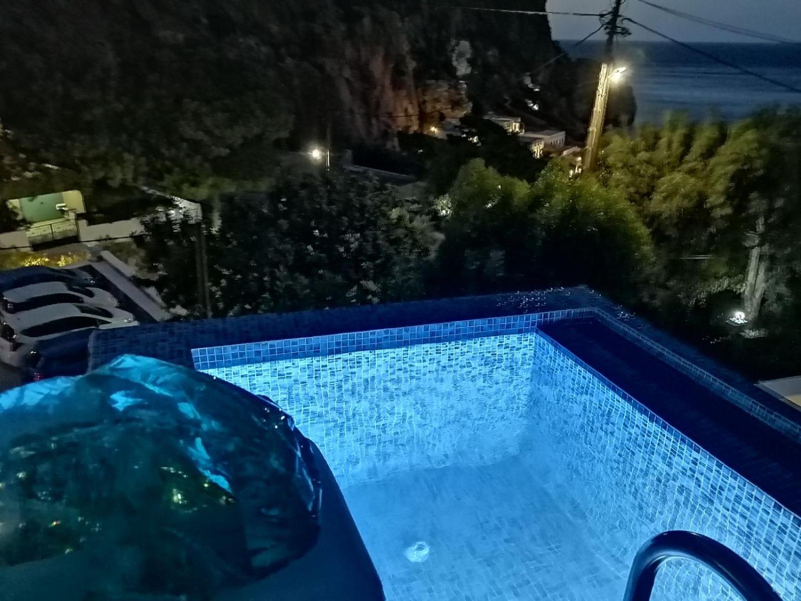 Enilion Luxury Suites Kyra Panagia Екстер'єр фото