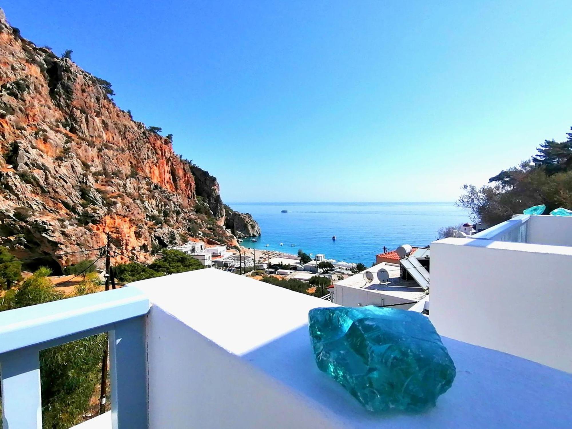 Enilion Luxury Suites Kyra Panagia Екстер'єр фото