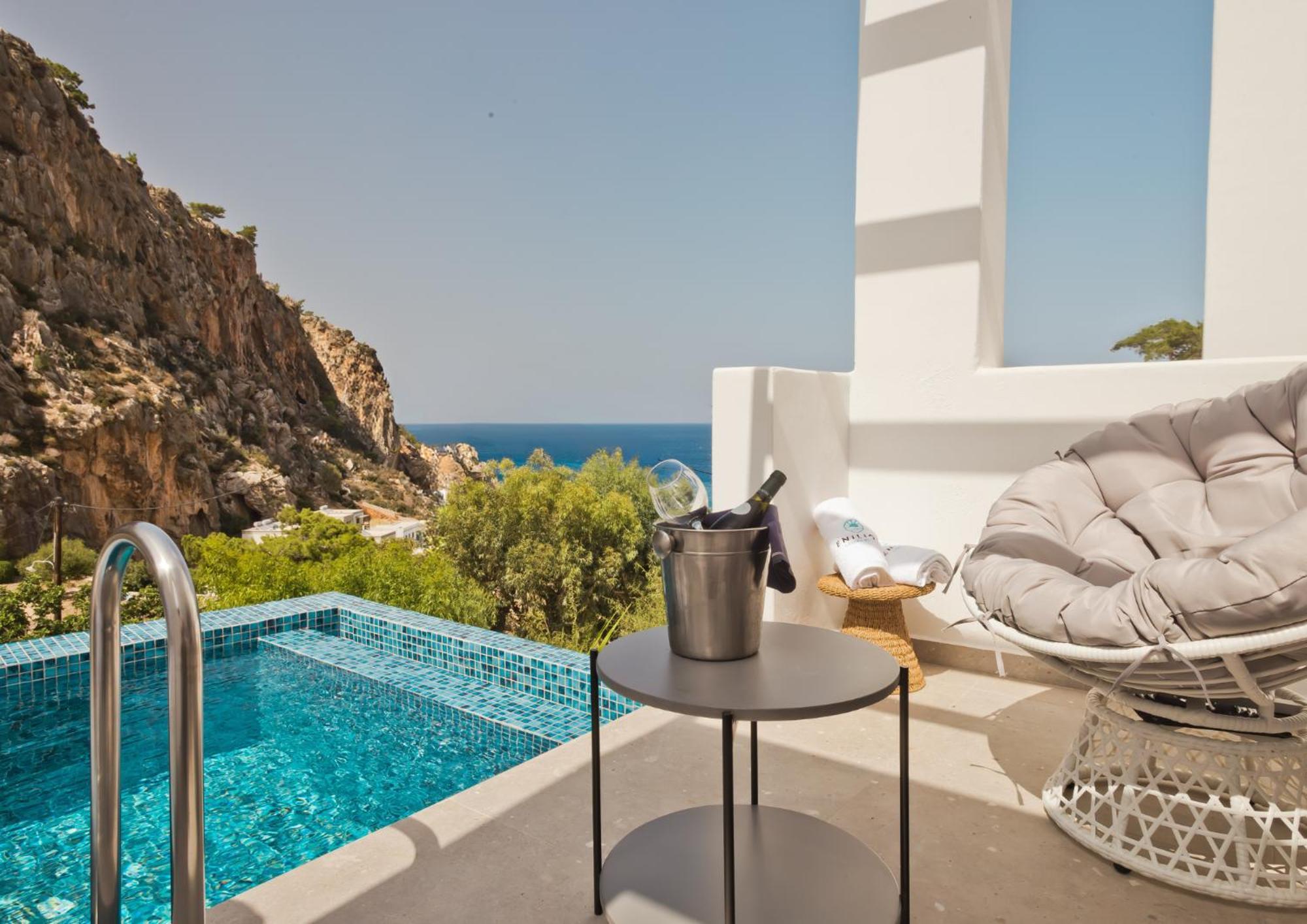 Enilion Luxury Suites Kyra Panagia Екстер'єр фото
